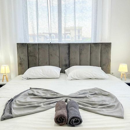 דירות גולם Albanian Dream House 716 מראה חיצוני תמונה